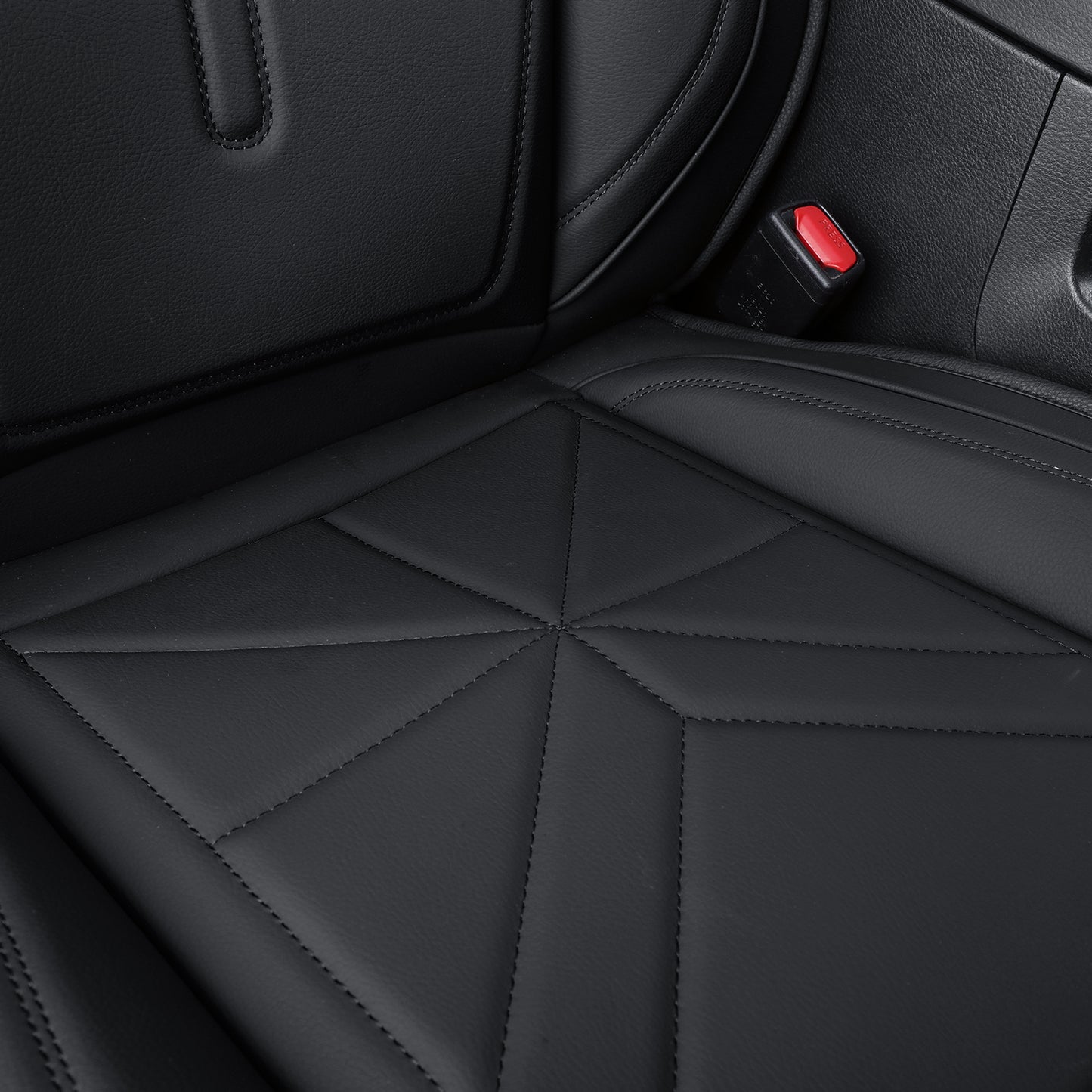 LUCKYMAN CLUB 2005-2023 Tacoma Seat Covers Custom Double Cab,Waterproof leather seat cover, all seasons including trims like SR, SR5, Limited, TRD Off Road, TRD Pro, TRD Sport, etc. comfortable and breathable